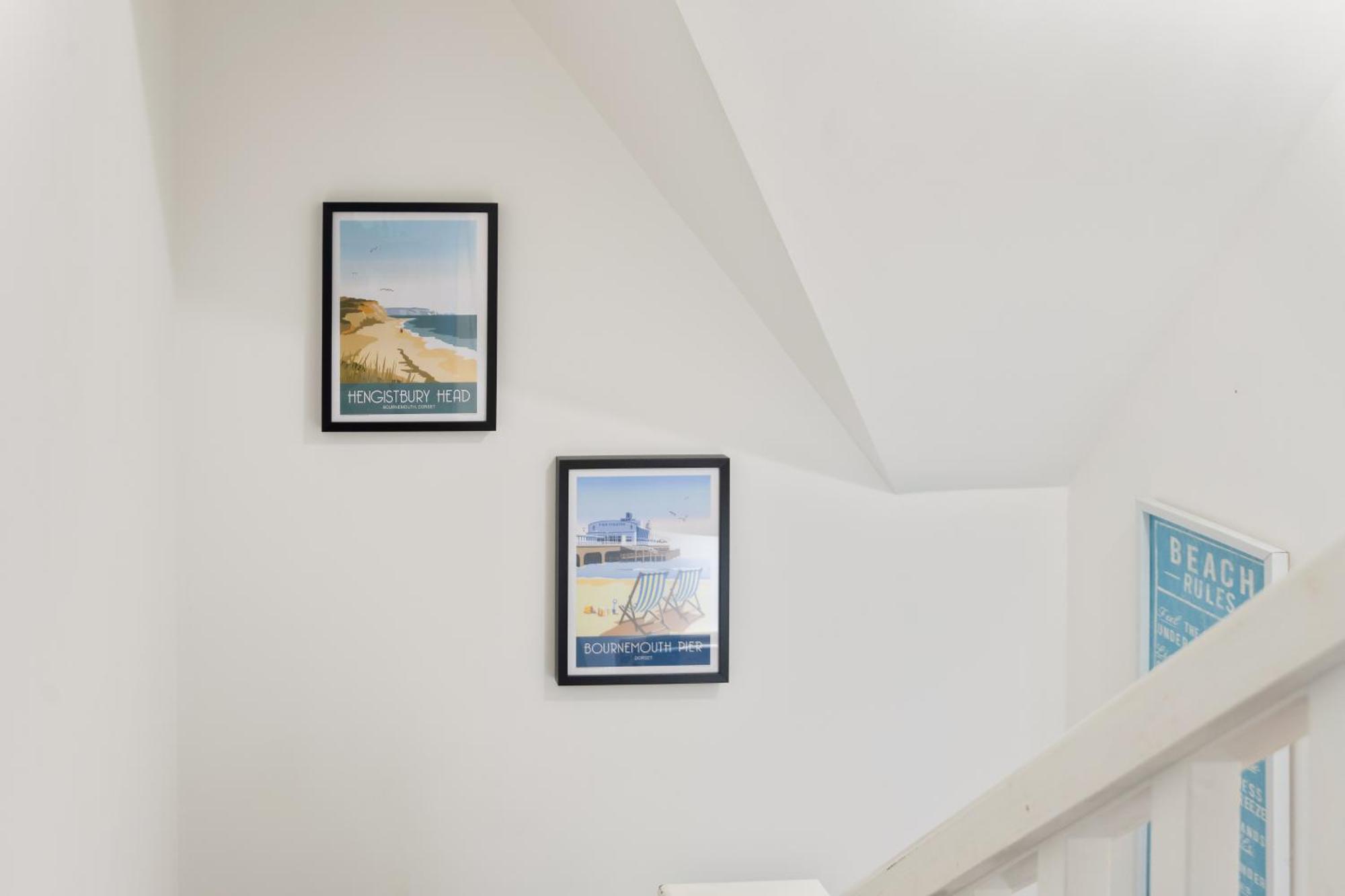 Large, Newly Renovated, Three Bedroom Town Centre Split Level Apartment With Free Parking, Sleeps Seven - Walking Distance To Beach Μπόρνμουθ Εξωτερικό φωτογραφία